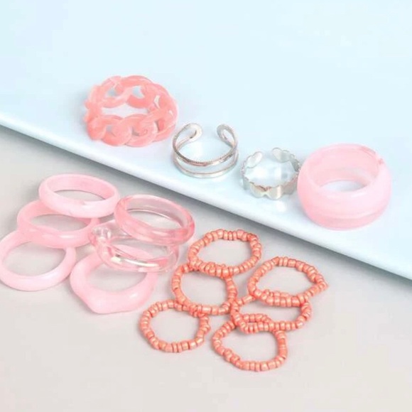 Pink Colorful Chunky Resin Ring 17 Pieces - Picture 4 of 4